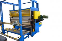 超细纤维布平板压花机的外形和特点是怎样的？